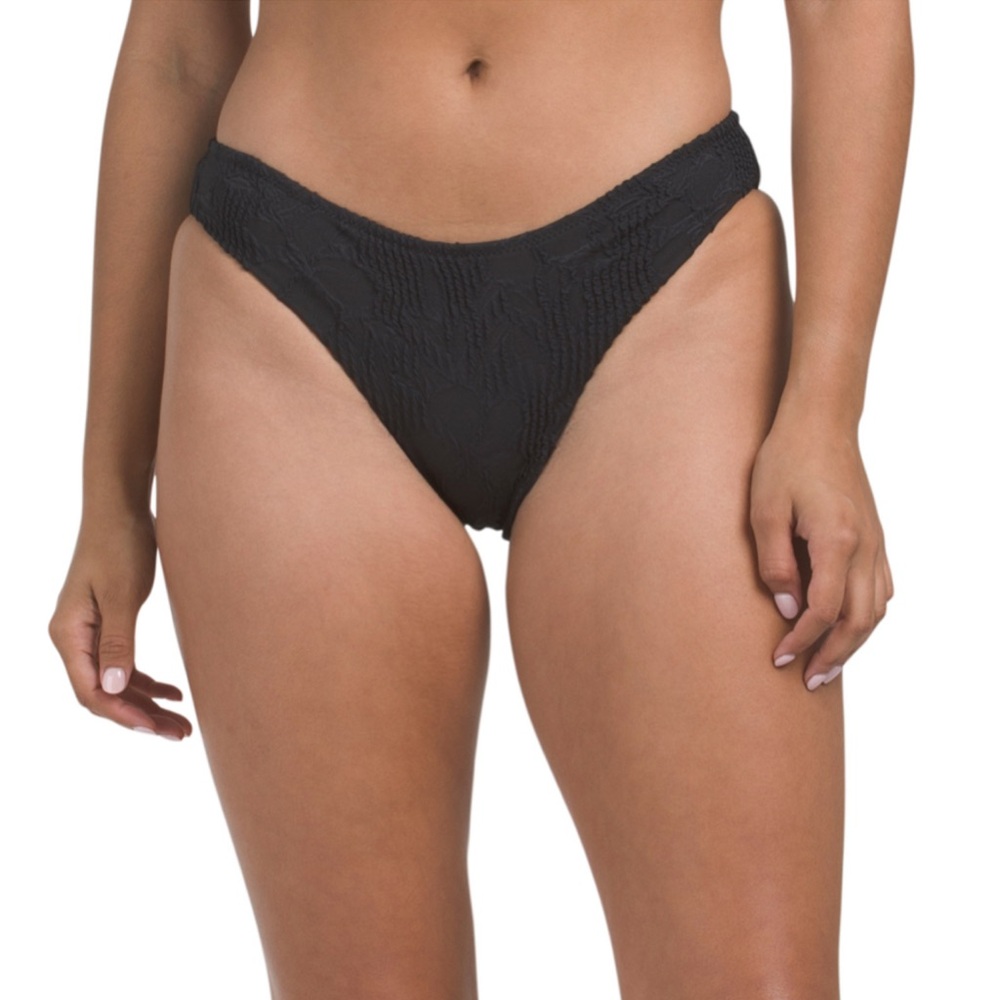 Swim 🫐 Charlize Classic Swimsuit Bikini Bottom Black Textured